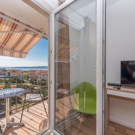 Appartamento Nina Seaview Baška Voda Esterno foto